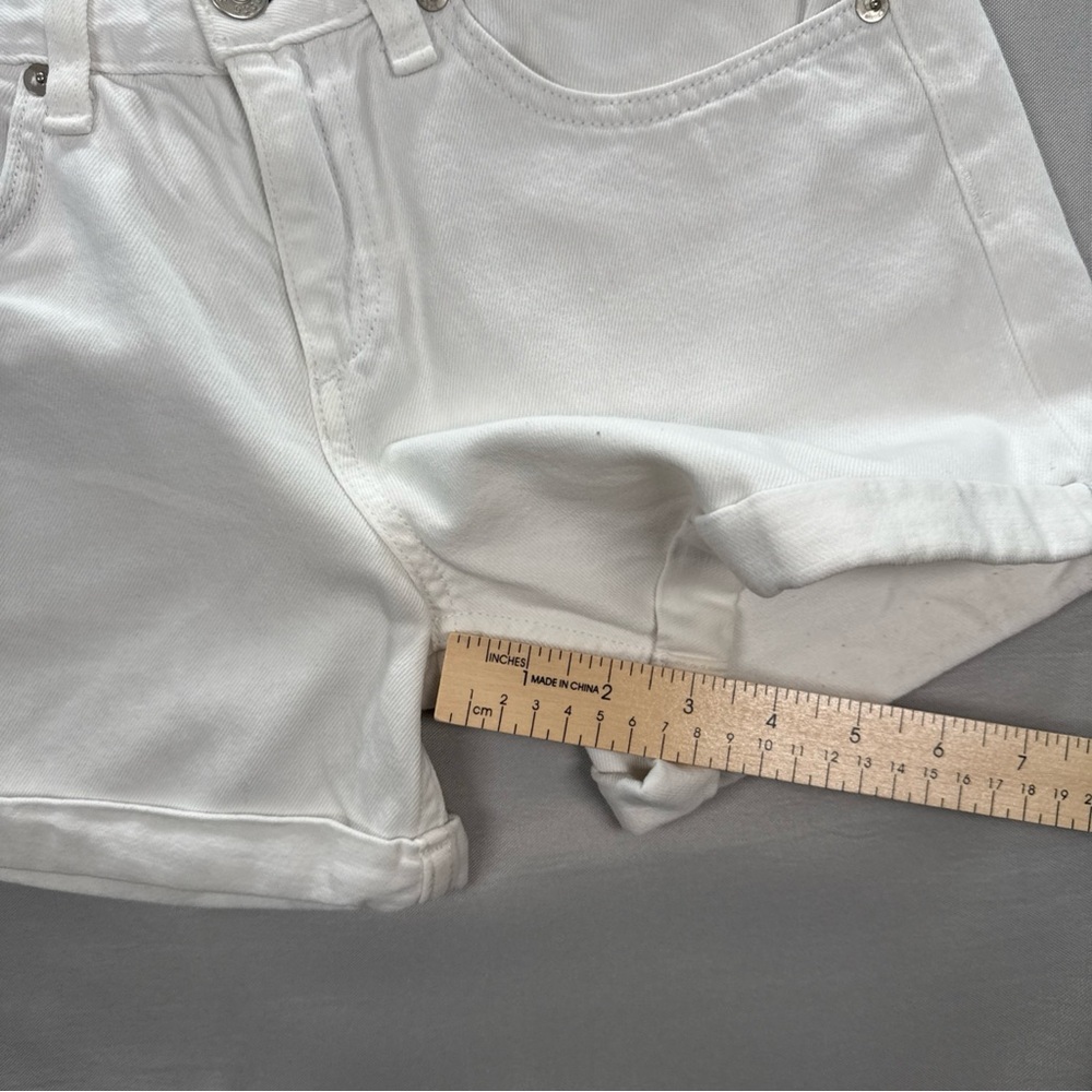 Rag & Bone Boyfriend Denim Shorts Women 28 Aged White Jean Cuffed Mid Rise EUC - Picture 7 of 10